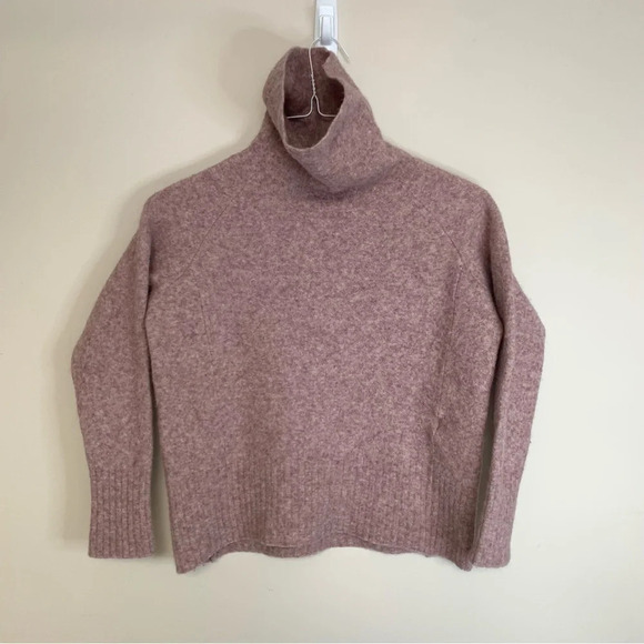 Aritzia Group by Babaton Plutarch Sweater M - Picture 2 of 14